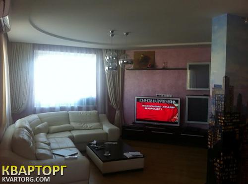 Rent out 2-room apartment. Киев,  Голосеевская — photo 1