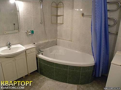 Rent out 2-room apartment. Киев,  Михайловская — photo 5
