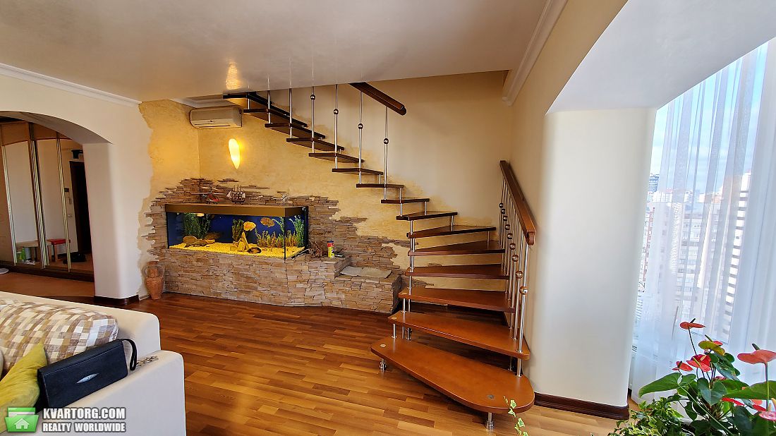 Sell 4-room apartment. Киев,  Героев Сталинграда пр — photo 1