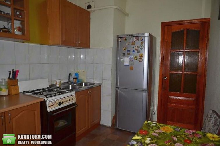 Sell 2-room apartment. Киев,  Богдана Хмельницкого — photo 4