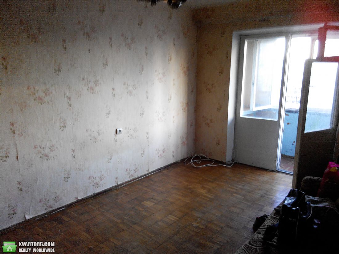 Sell 1-room apartment. Киев, Серафимовича — photo 1
