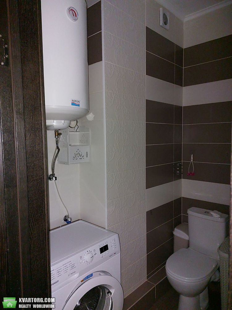 Rent out 1-room apartment. Киев,  Воскресенская — photo 7