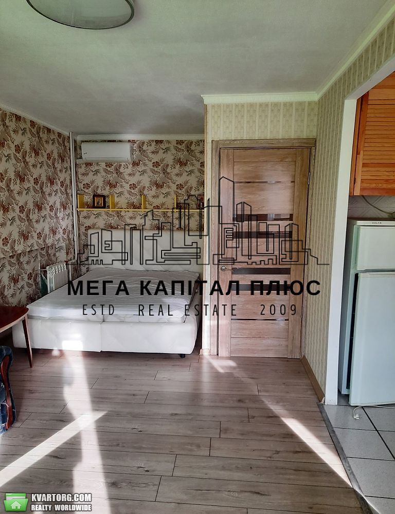 Rent out 1-room apartment. Киев, проспект Повітрофлотський — photo 1