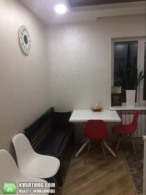 Sell 3-room apartment. Киев,  Срибнокильская — photo 2