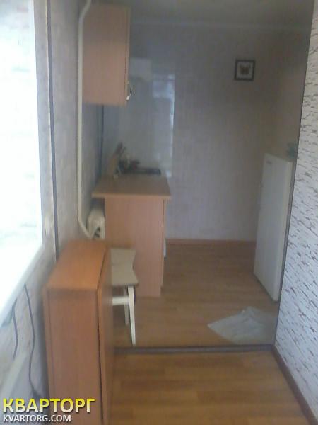 Rent out house. Киев,  Яблоневая — photo 1