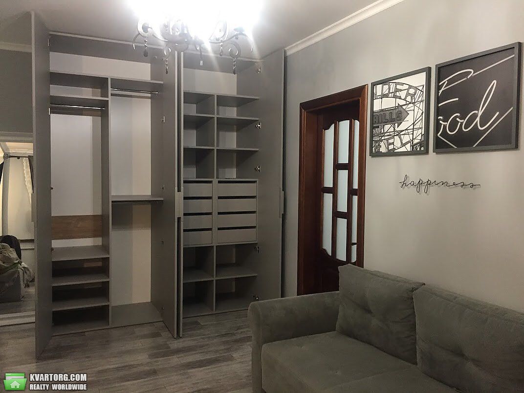 Sell 2-room apartment. Киев,  Вавиловых — photo 2