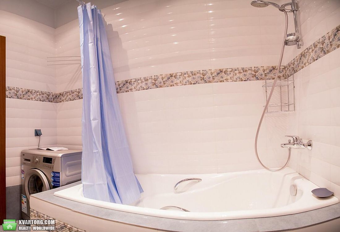 Rent out 3-room apartment. Киев,  Дмитриевская — photo 8