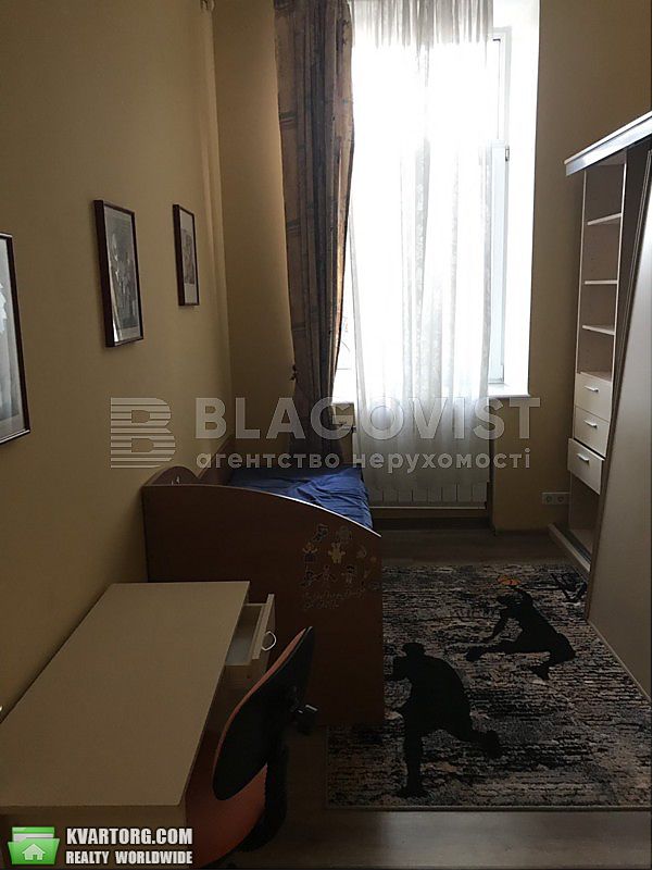 Sell 4-room apartment. Киев,  Воровского — photo 3
