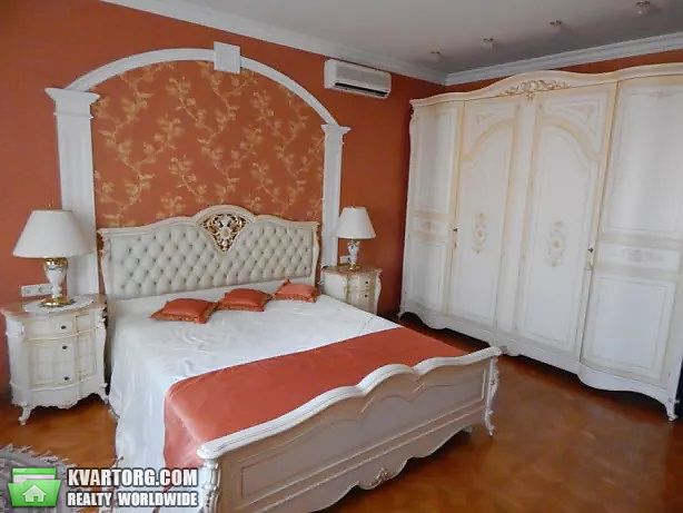 Rent out 3-room apartment. Киев,  Леси Украинки бул — photo 4