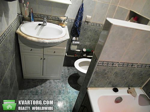 Sell 3-room apartment. Киев, Тимошенко маршала ул. — photo 2