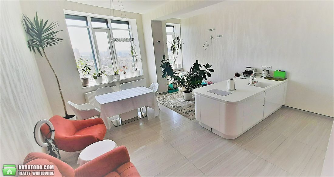 Sell 2-room apartment. Киев, Лесі Українки — photo 2