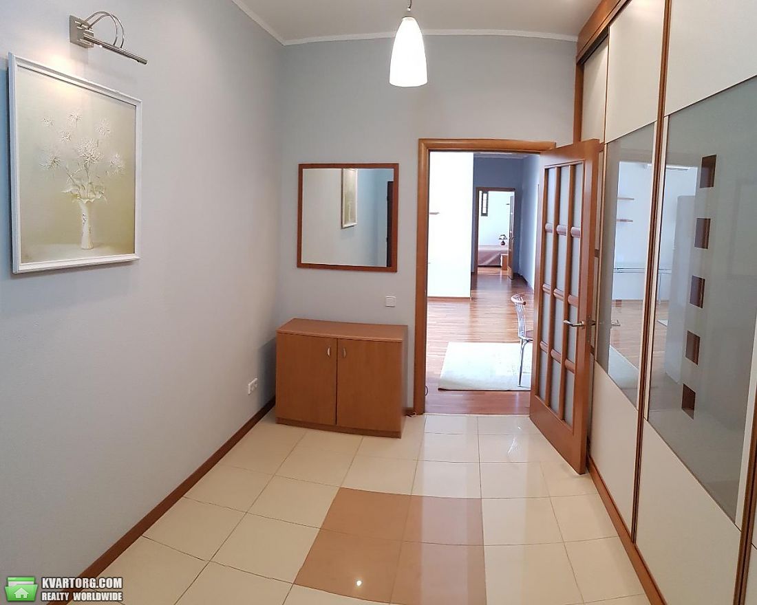 Rent out 3-room apartment. Киев, Провиантская — photo 3