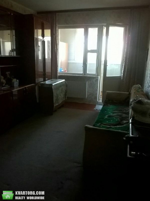 Sell 3-room apartment. Киев,  Ужвий — photo 1