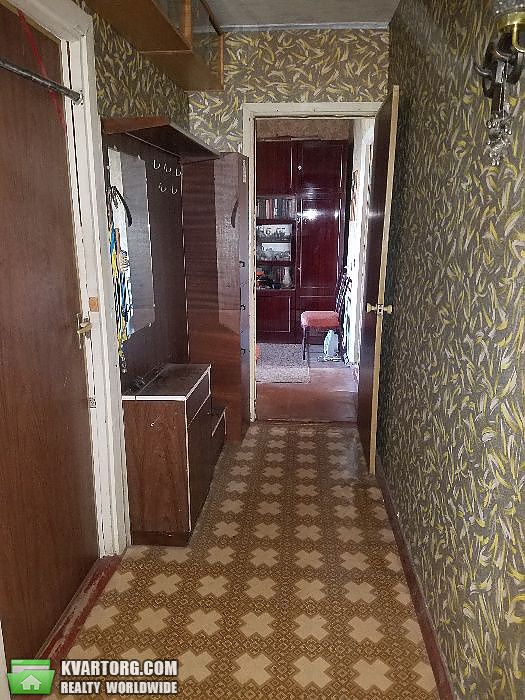 Sell 3-room apartment. Киев,  Автозаводская — photo 1