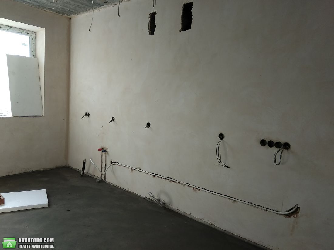Sell multi-room apartment. Киев,  Макаренко — photo 5