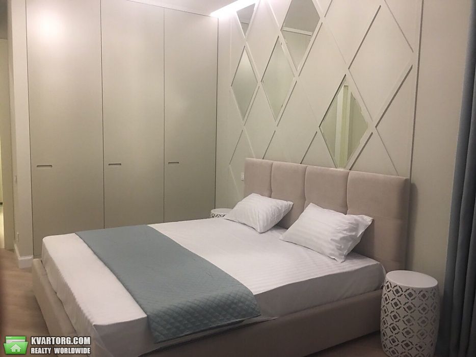 Rent out 3-room apartment. Киев, Болсуновская — photo 3