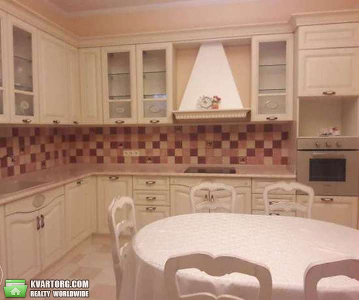 Rent out 3-room apartment. Одесса, Французский бульвар — photo 1