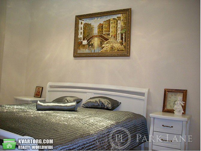 Rent out 3-room apartment. Киев,  Срибнокильская — photo 4