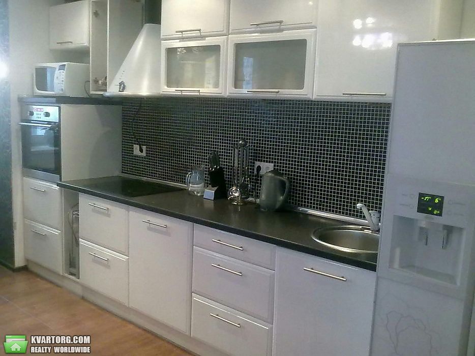 Sell 3-room apartment. Киев,  Срибнокильская — photo 1