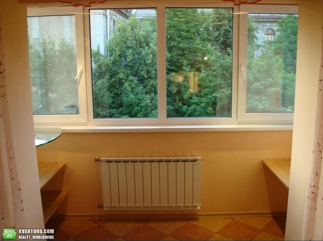Rent out 1-room apartment. Киев,  Барбюса — photo 5