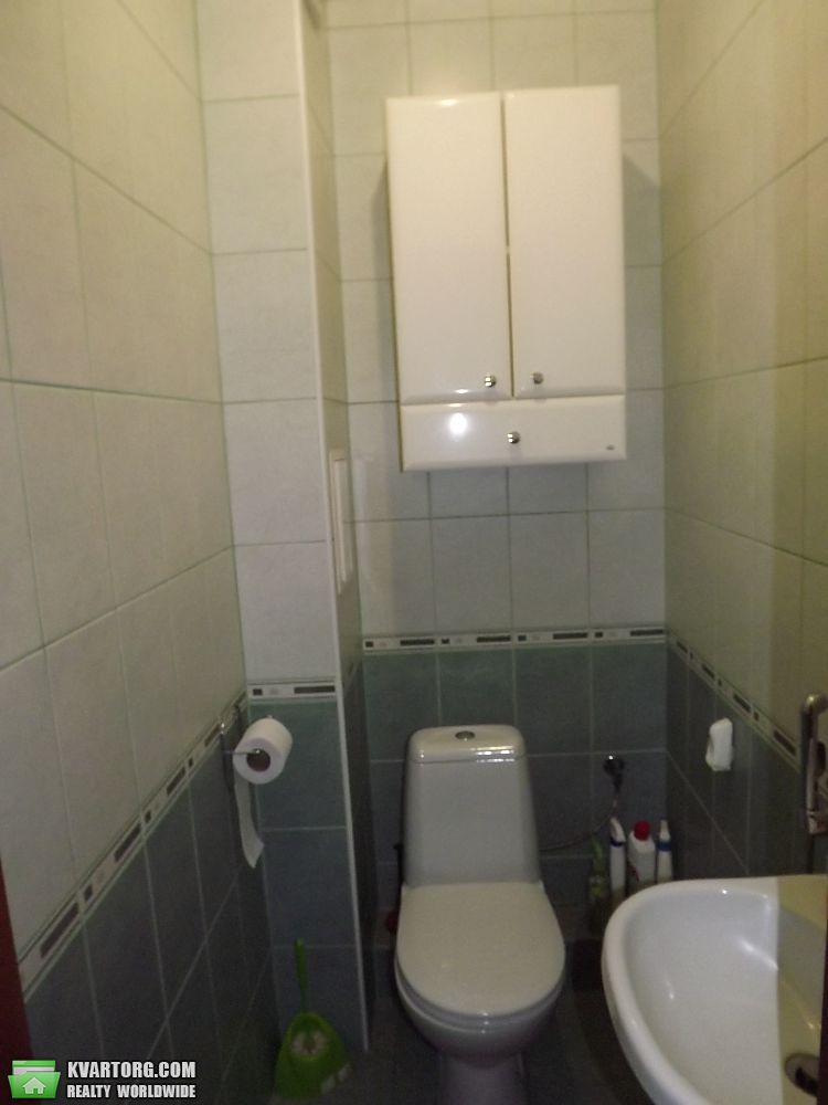 Sell 3-room apartment. Киев,  Конева — photo 10