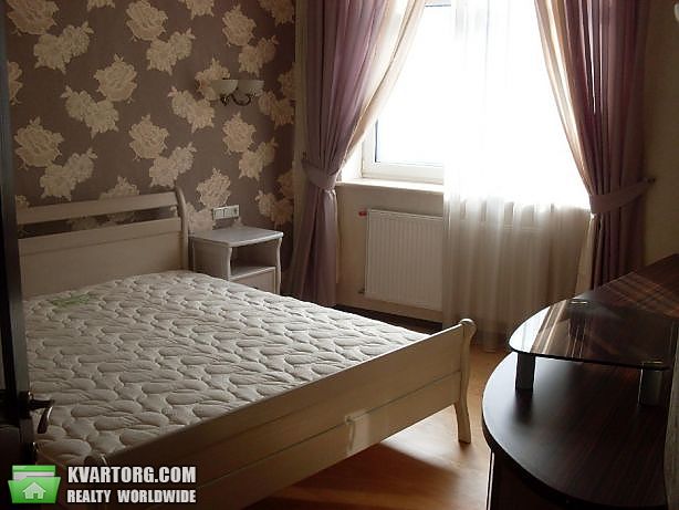 Sell 2-room apartment. Киев,  Старонаводницкая — photo 3