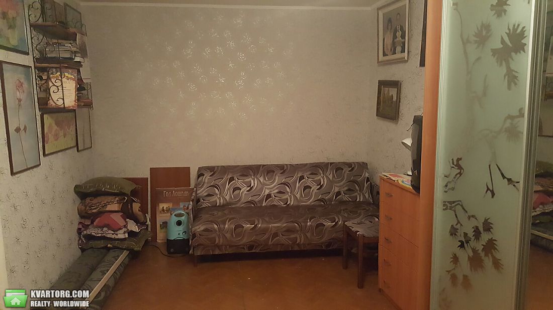 Rent out 2-room apartment. Киев,  Курнатовского — photo 1