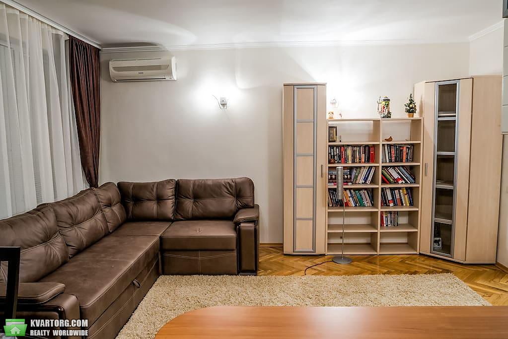 Rent out 2-room apartment. Киев,  Заречная — photo 2