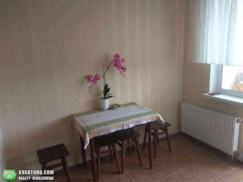Sell 2-room apartment. Киев,  Милославская — photo 5