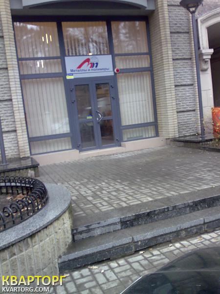 Rent out office. Киев, метро Университет — photo 1