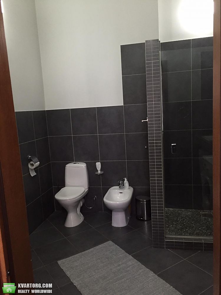 Rent out 2-room apartment. Киев,  Городецкого — photo 1