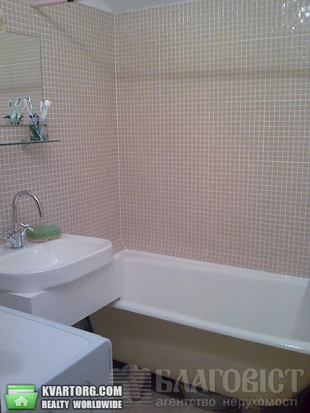 Sell 2-room apartment. Киев,  Саксаганского — photo 3