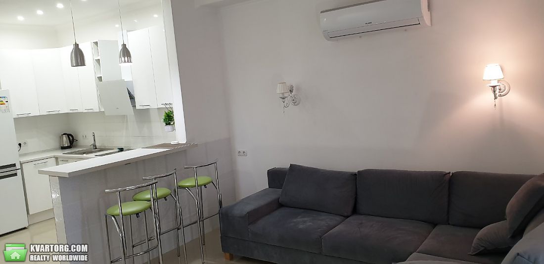 Sell 3-room apartment. Одесса, Гагаринское Плато — photo 1