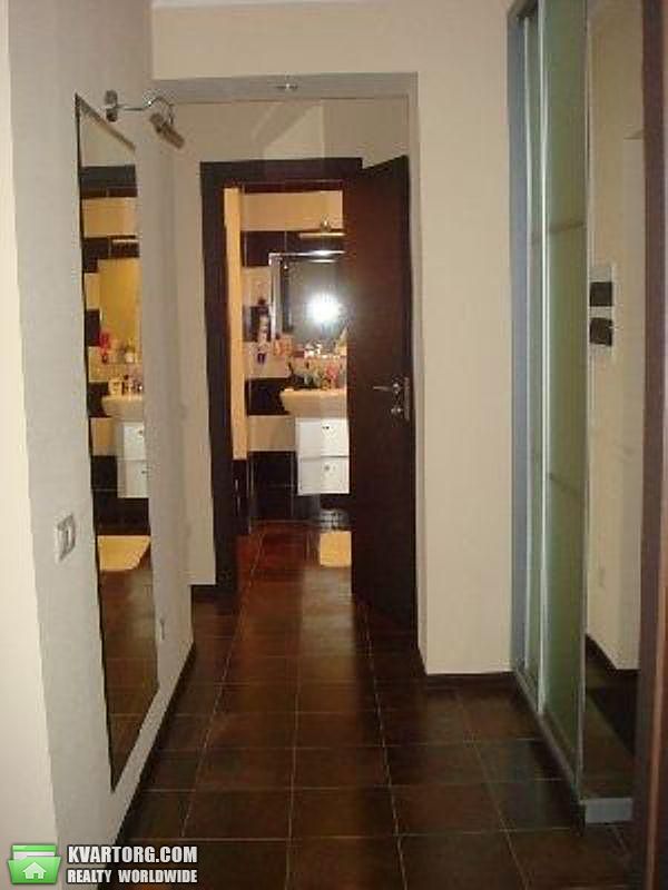 Rent out 2-room apartment. Киев,  Леси Украинки бул — photo 10