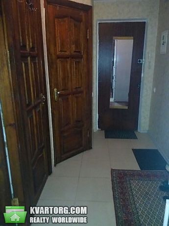 Rent out 2-room apartment. Киев,  Саратовская — photo 3