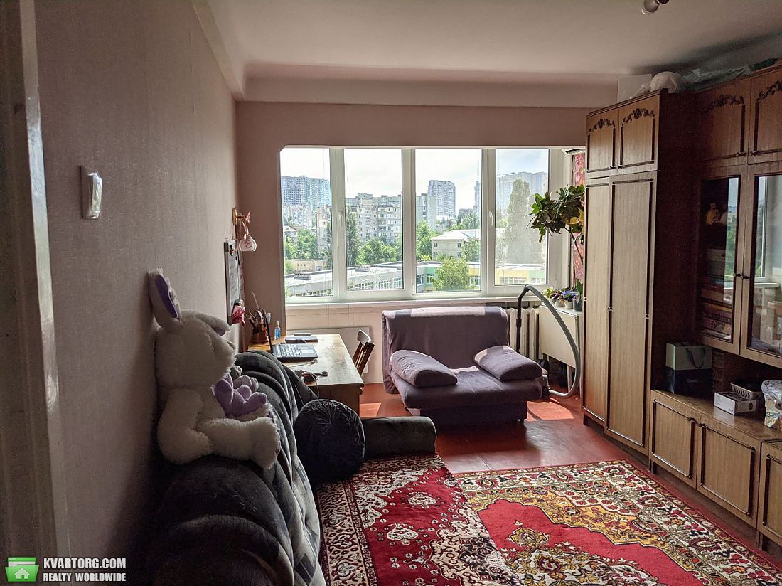 Sell 1-room apartment. Киев,  Воссоединения пр — photo 4