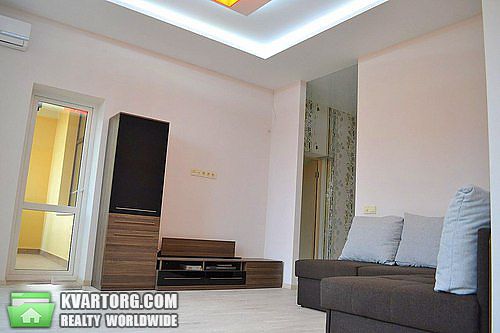 Rent out 2-room apartment. Киев, Полтавская — photo 6