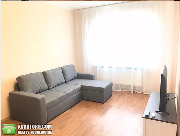 Rent out 1-room apartment. Киев,  Конева — photo 6