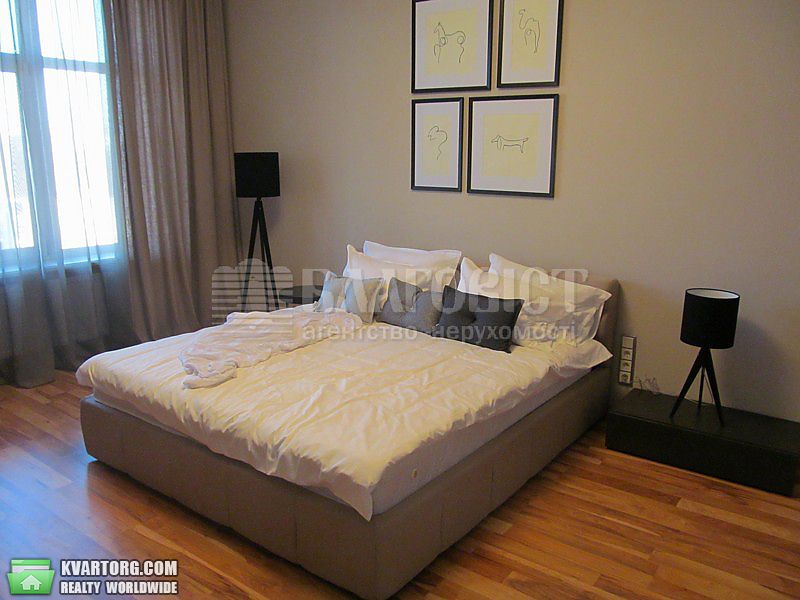 Rent out 2-room apartment. Киев, Драгомирова ул. — photo 6
