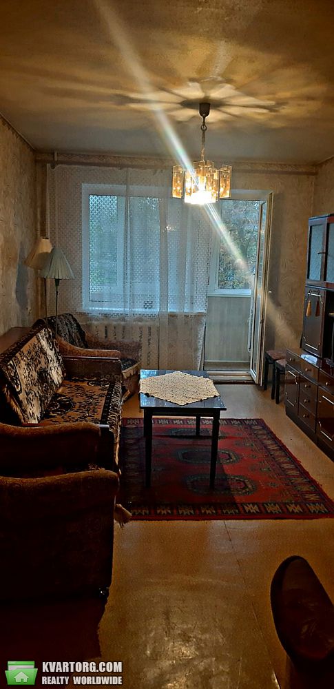 Rent out 2-room apartment. Днепропетровск,  Осенняя — photo 1