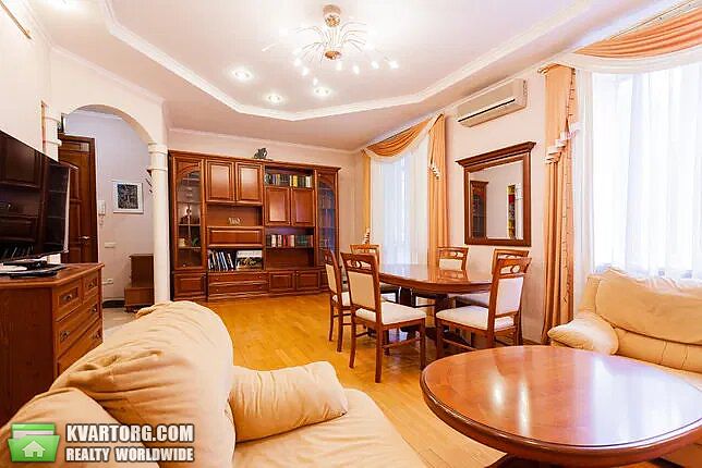 Rent out 3-room apartment. Киев,  Витрука — photo 9