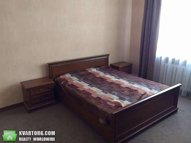 Rent out 2-room apartment. Киев,  Липская — photo 2
