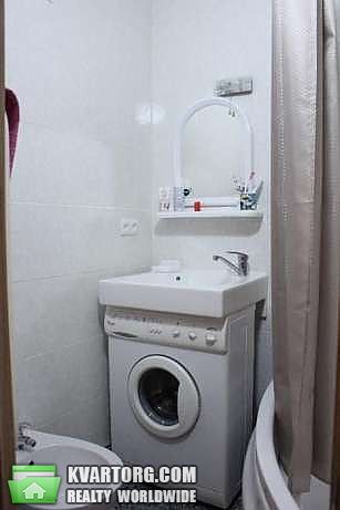 Rent out 3-room apartment. Киев, Ул. Волгоградская. — photo 8