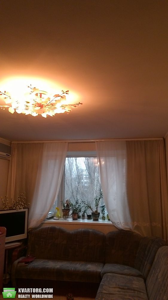 Sell 2-room apartment. Днепропетровск, Погребняка — photo 1