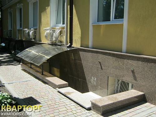 Sell shop. Киев,  Вышгородская — photo 1