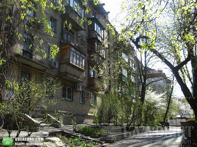 Sell 3-room apartment. Киев,  Кирило-Мефодиевская — photo 2