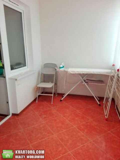 Sell 2-room apartment. Киев,  Миропольская — photo 10