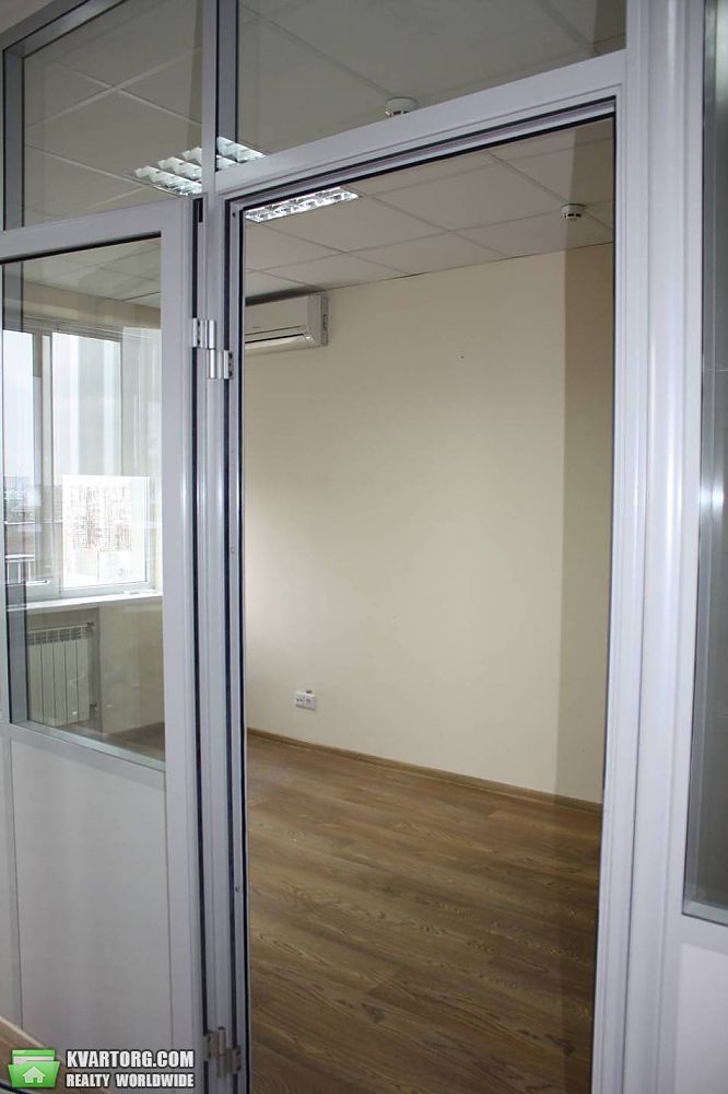 Rent out office. Киев,  Аистова — photo 2