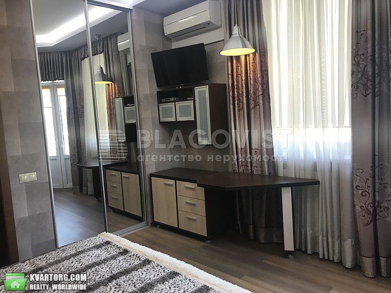 Rent out 2-room apartment. Киев,  Кудряшова — photo 5