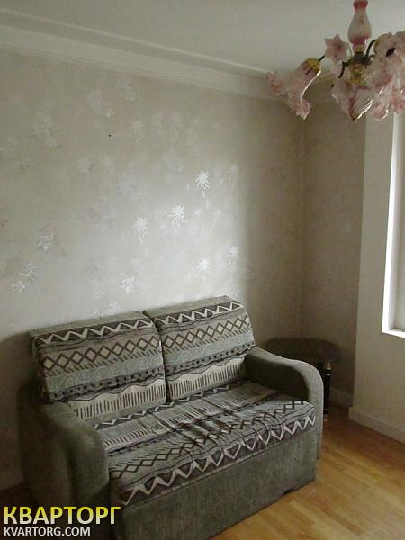 Rent out 3-room apartment. Киев, Кошица — photo 4